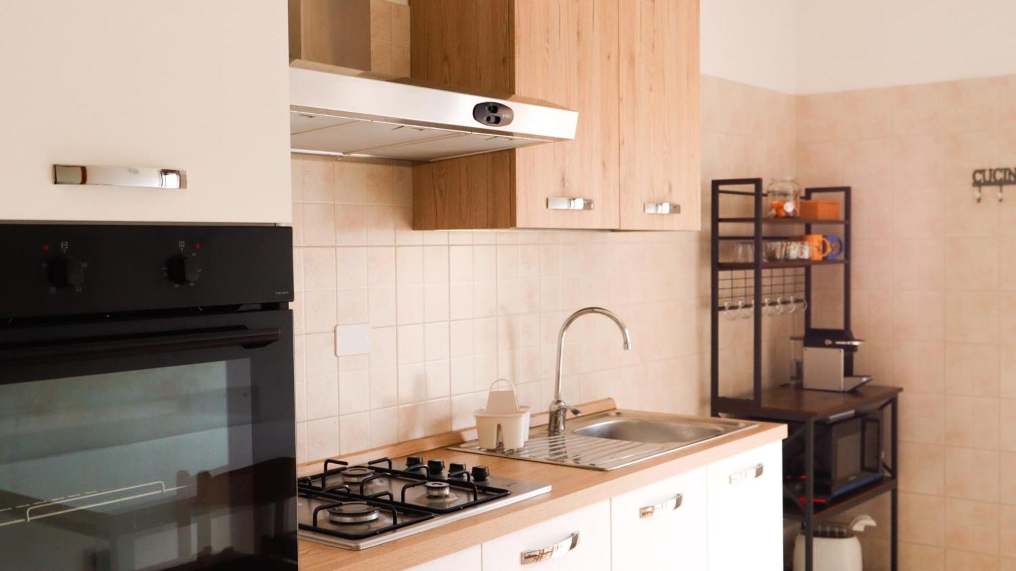 Chez Regina, Feel At Home! Apartment *